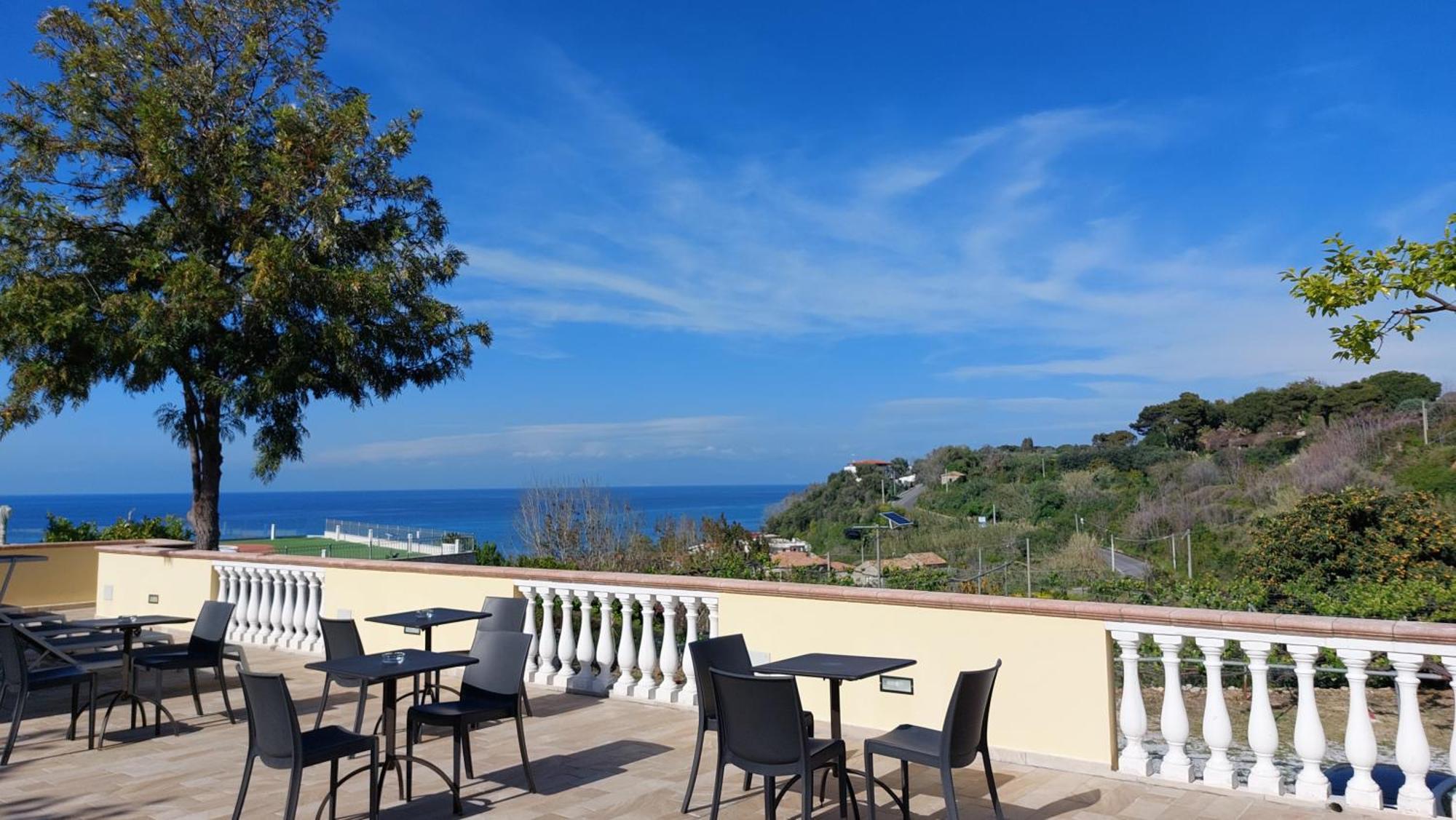 Residenza La Grazia Tropea - Free Parking - Aparthotel Buitenkant foto